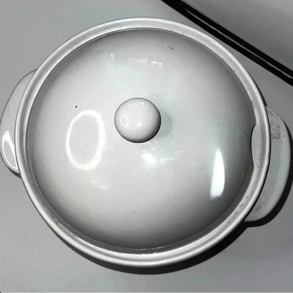 Vintage McIlhenny Tabasco Hot Sauce Soup/Chili Tureen Crock Pot W/ Lid 2-1/2 Qt - Picture 2 of 6